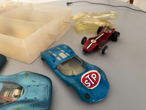 Slot Car Scale Motor Chassis - Multiple Bodies And Comes With Vintage Box