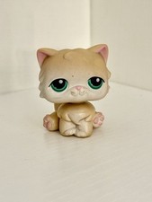 LPS Littlest Pet Shop 2004 Persian Cat 129 Tan Green Eyes Authentic Red Magnet