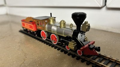 Bachmann Beau | Thomas & Friends HO/OO Scale (LIMITED EDITION)