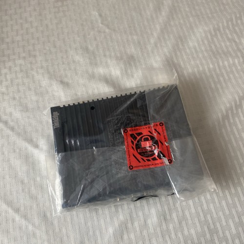 Lenovo ThinkEdge SE10 12NH USFF Atom x6214RE up to RAM 4 GB SSD 12NH0004GE - Picture 7 of 7