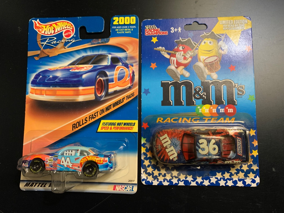 ミニカー 90s y2k hotwheels nascar Lot 22 Vintage 1990s Y2K NASCAR Hot Wheels Collab Bundle