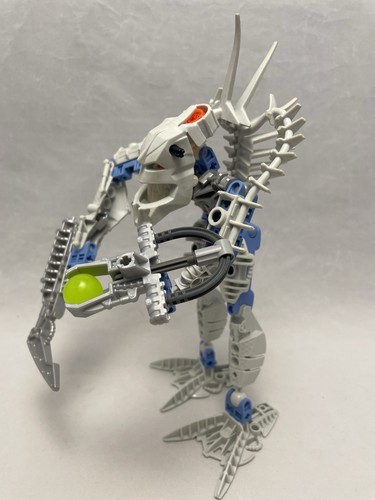 LEGO Bionicle Piraka 8905 THOK w/ 1 Bright Green Zamor Sphere 2006 Retired - Picture 2 of 7