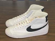 Nike W Blazer Mid '77 Next Nature  |  DO1344-101  |  Multiple Sizes