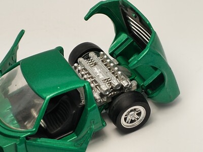 〈Hot Wheels〉1967 LAMBORGHINI MIURA P400 81yjXh1XkCL._UF350,350_QL80_.jpg