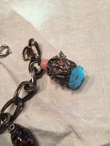 Vtg 60s molded art glass Chunky Charm Bracelet Silver Tone 5 Charms - Picture 4 of 7