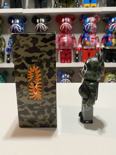 1er juguete Camuflado Shark 200% ladrillo de oso Bape medicom 2018 superaleación chogokin - Imagen 2 de 5