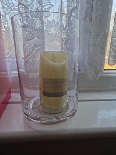22CM TALL Pillar Candle Holder Clear Glass Hurricane Church Candle Holder Vase - Picture 2 of 8