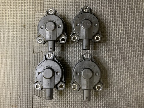 2008 Mercedes-Benz C300 Camshaft Magnetic Adjuster Sensor A2720510177 07-11 OEM - Picture 5 of 10