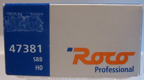 Roco HO Gauge 47381 SBB Bogie Tank Wagon Holcim - Picture 8 of 9