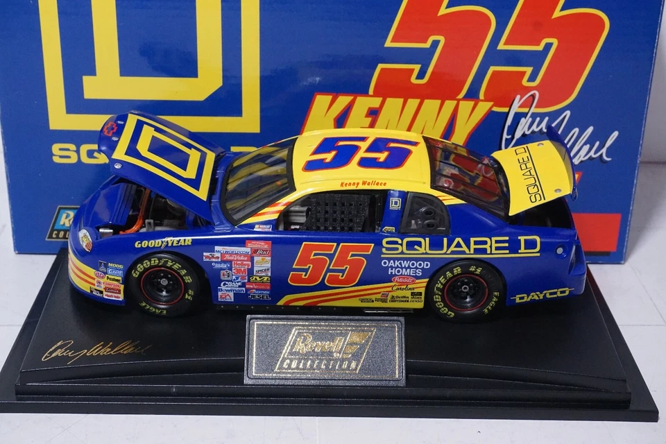 Revell NASCAR #55 1999 Kenny Wallace Square D Monte Carlo diecast 1:24 Nascar Foto 2 de 4