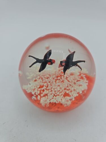 Vintage Orange Black Crows Dynasty Gallery Paper Weight UV Glow In The Dark! - Picture 3 of 8