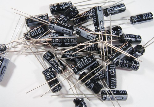 10x 4,7uF 100V ESR=1,9R ELKO radial Rindecon #3-10A/G - Picture 2 of 6