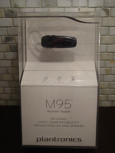 NEW Plantronics M95 HD Audio Bluetooth Headset Black/Chrome 200749-63