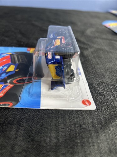 Hot Wheels - 2024 Hot Wheels Let's Race 3/5 Baja Truck 115/250 (BBHTC09) - Picture 7 of 9