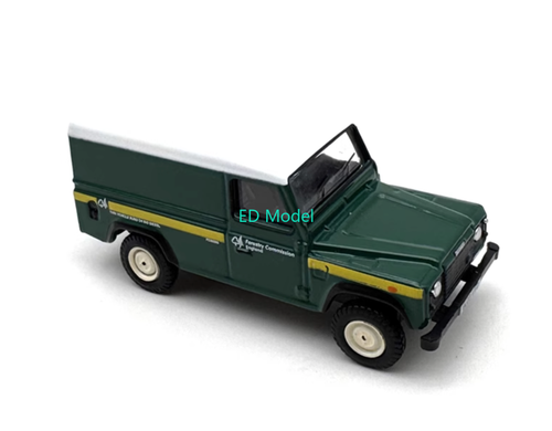 AUS 1:76 Green Land Rover Defender Forest Sports ORV Model Diecast Metal Car - Picture 4 of 6