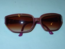 SUNGLASSES VINTAGE 1980's RETRO NEW WAVE SUMMER TIME GROOVE -Plastic Frame B-3c
