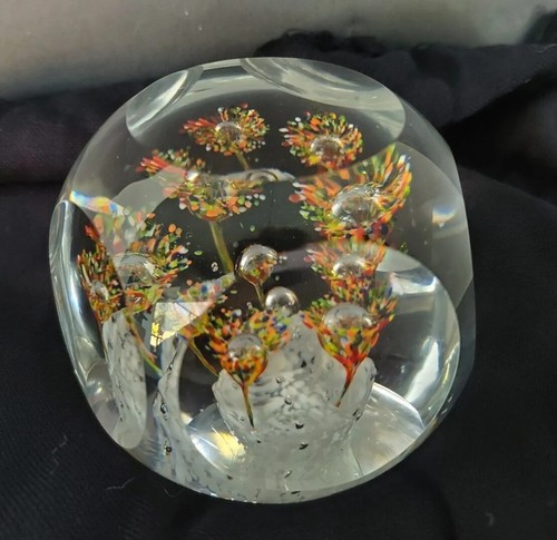 Vintage Art Glass Paperweight Signed J Murphy USA Made Smooth Sides Flowers - Picture 7 of 19