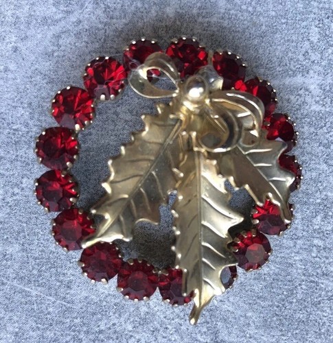 St. Labre RARE Faux Rubies Wreath Brooch Pin Christmas Jewelry Vintage