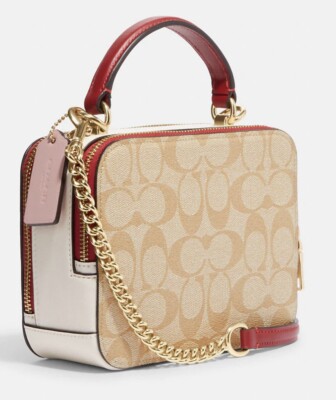 た*ん様 COACH ルーナー ニュー イヤー スモール リストレット NWT Coach CE609 Lunar New Year Box Crossbody Signature Canvas