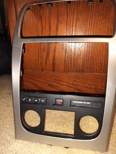 2007-2012 GMC Acadia Center Dash Radio Bezel Trim Silver oem - Picture 3 of 4
