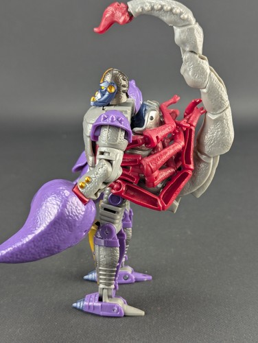 Transformers Beast Wars Again Scorponok complete Takara WFC BWVS-02 Kingdom - Picture 2 of 5