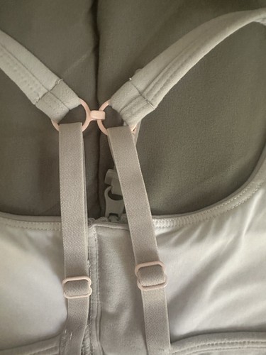 Muscle Nation Locked and Loaded Sports bra - Picture 6 of 8