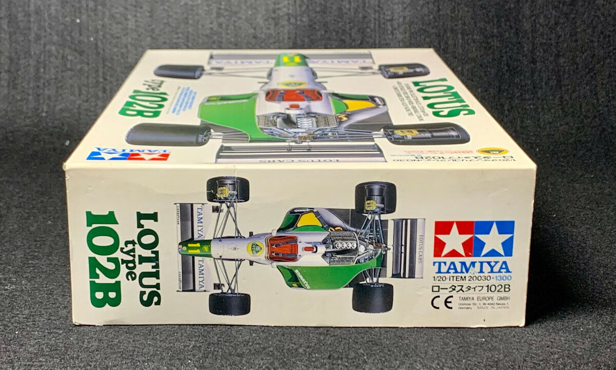 TAMIYA 20030 1/20 Scale LOTUS type 102B