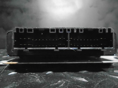 1999 Honda CRV ABS Control Module - Picture 4 of 10