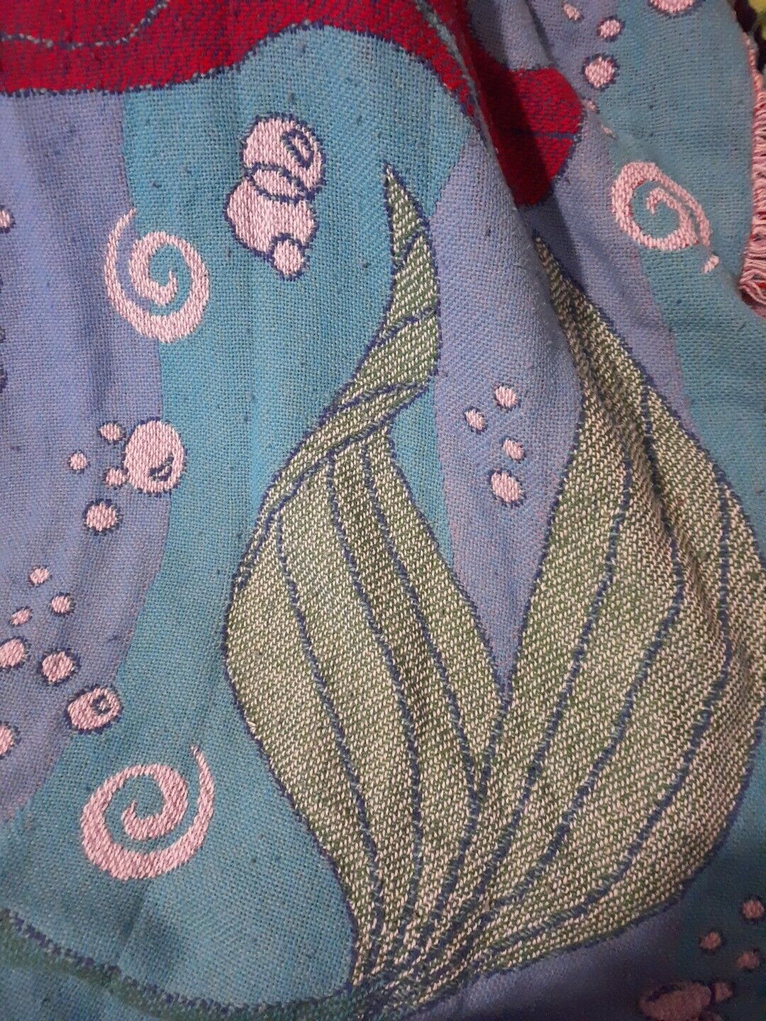 Picture 4 of 24