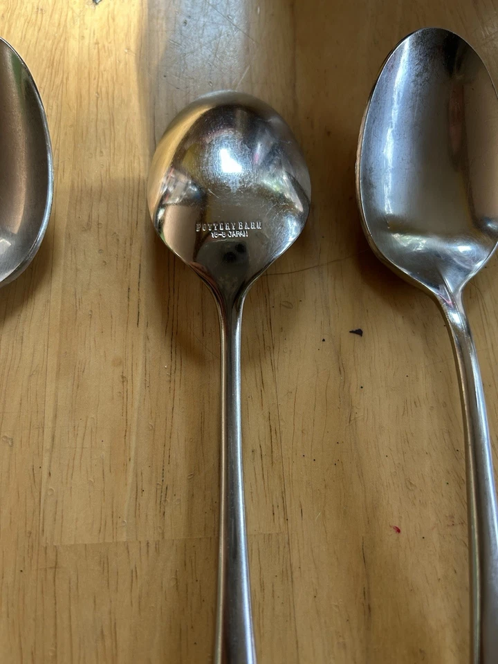 4 Pottery Barn Audrey Soup Spoons 18/8 Glossy Stainless Flatware Japan  - Image 4 of 4