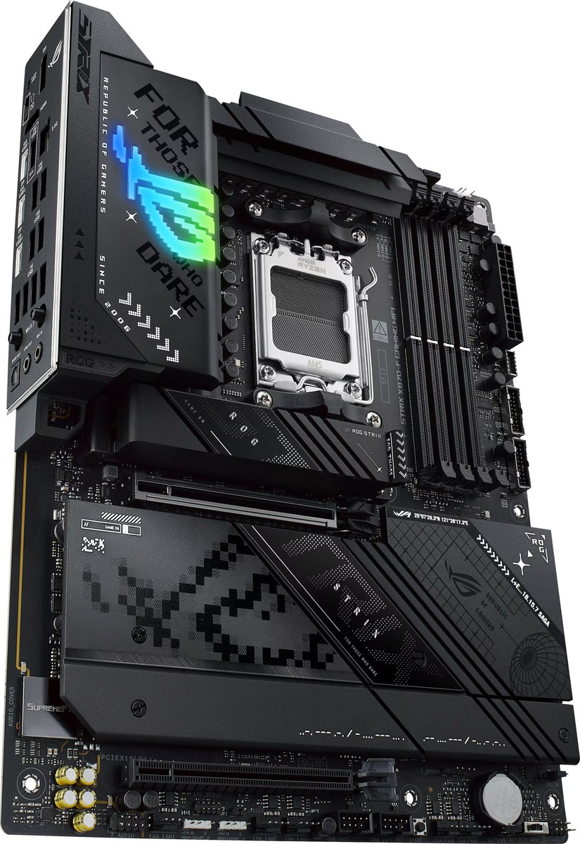 ASUS ROG STRIX X870-F GAMING WIFI（美品） ASUS - ROG STRIX X870-F GAMING WIFI (Socket AM5) AMD X870