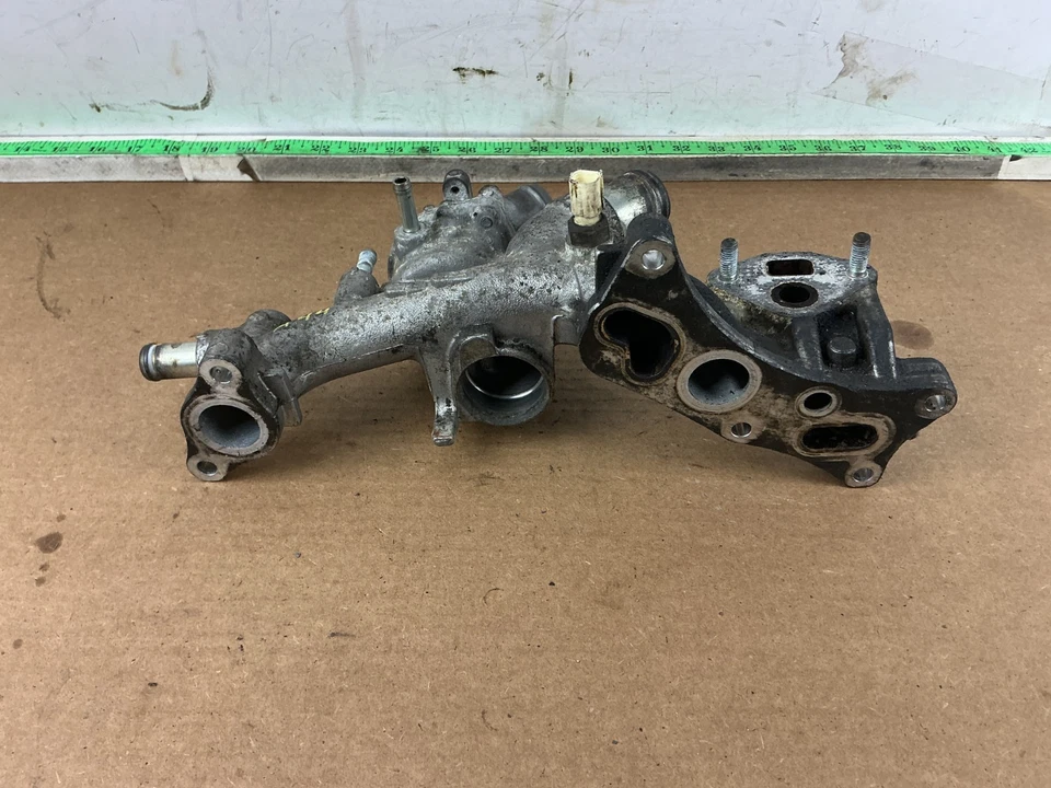 2007-2009 Acura MDX задний термостат корпус кроссовер трубка 19410-RYE-A00 OEM - Изображение 3 из 4