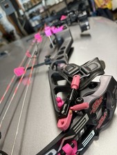 PSE Evoke 35 RH 60# Compound Bow KUIU VERDE camo & LIVEWIRE Strings