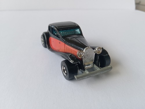 Vintage Hot Wheels 37' Bugatti Black/Red car Mattel Hong Kong 1980 - Picture 4 of 21