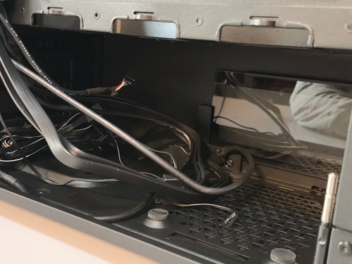 [Bringdienst möglich] Corsair iCue 7000X RGB Glasfenster - Gehäuse Case - Bild 15 von 19