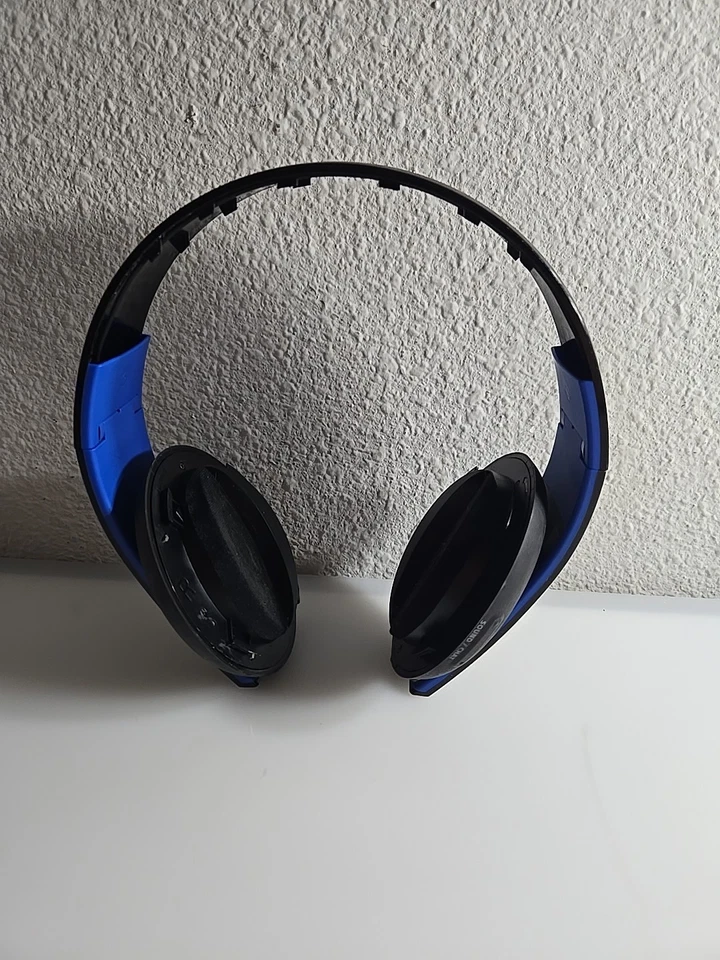 Sony PlayStation 4 Gold Wireless Stereo Headset Jet Black No Pads Or USB Read De - Image 3 of 4