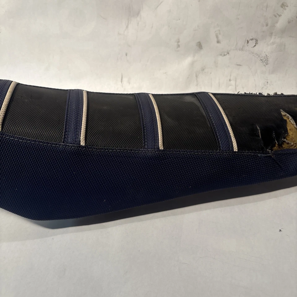 Yamaha YZ250F 2004 2005 yz450F yz 250f montaje de sillín de asiento OEM 5XD-24710-00-00 Foto 3 de 4