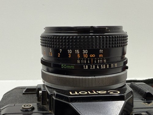 Canon AE-1 cuerpo negro con cámara fotográfica SLR de 35-70 mm f/4, 3 lentes, parte posterior de datos - Imagen 5 de 8