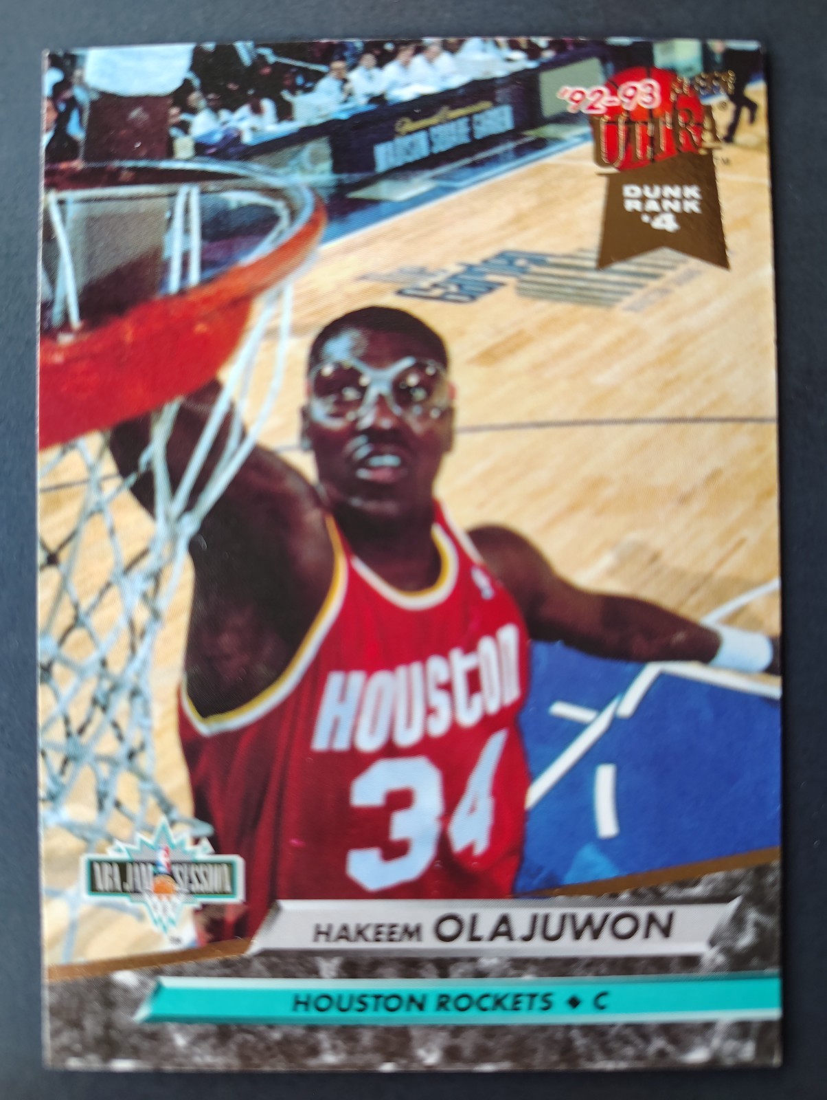 Hakeem Olajuwon #204 Basketball Cards 1992 Ultra trading card — raw and PSA graded price guide