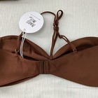 Foto 11 di 13