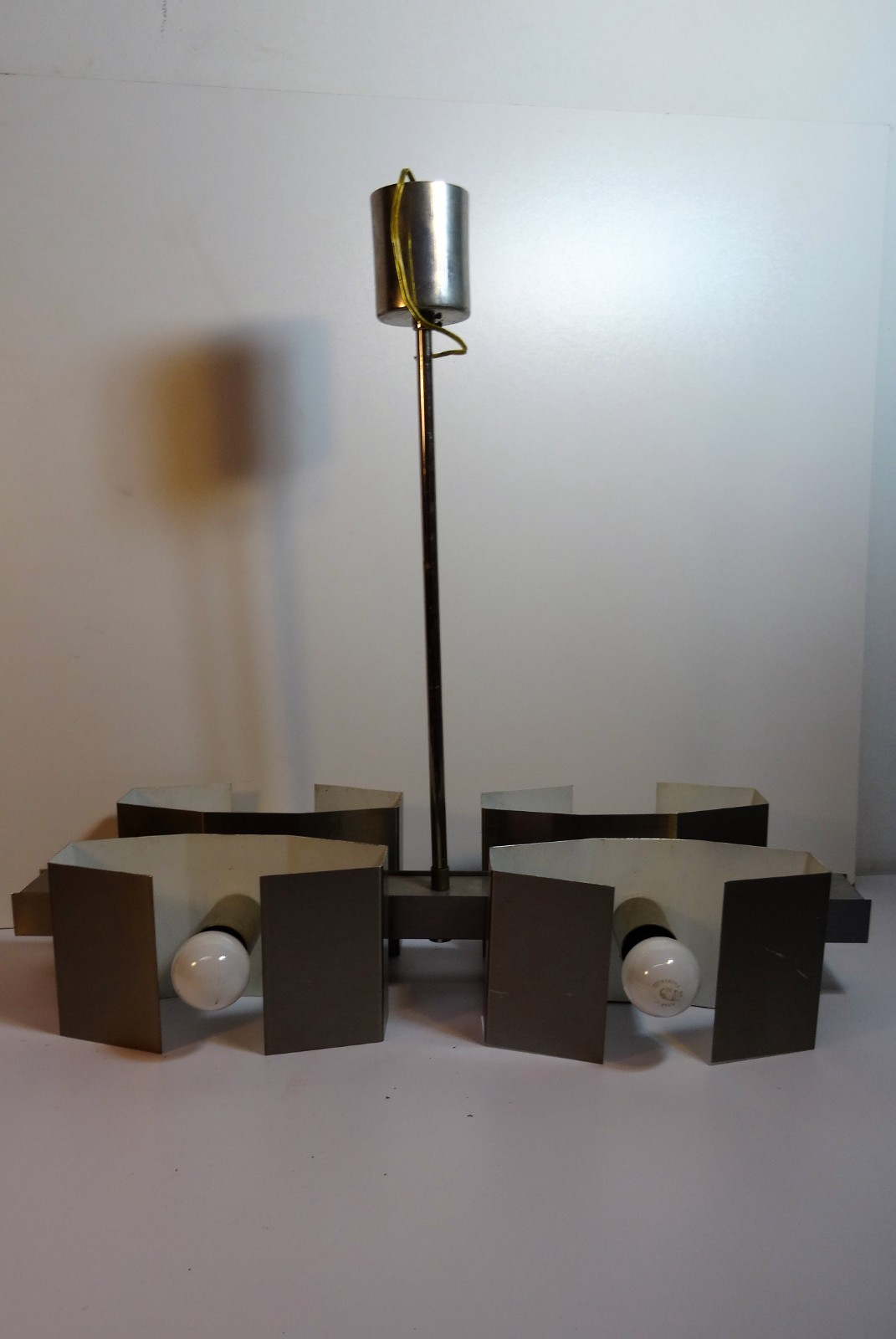 Vintage lampe lustre light suspension design 70'S lamp light lustre fitting e378e2 Vintage lampe lustre light suspension design 70'S lamp light lustre fitting e378e2