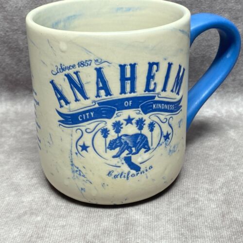 Tazza ceramica Anaheim design marmo blu e bianco con stampa Città della Gentilezza 16 oz - Foto 2 di 11