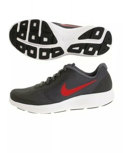 girls nike revolution trainers