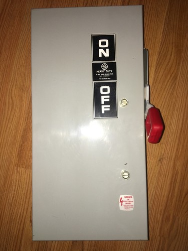 Unused GE TH3362J Fusible Heavy Duty 60A Safety Disconnect Switch 600VAC 250VDC
