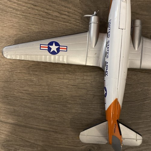 Liberty Classics DC-3 Bank Die Cast US United States Army One Prop Missing GUC - Picture 3 of 16
