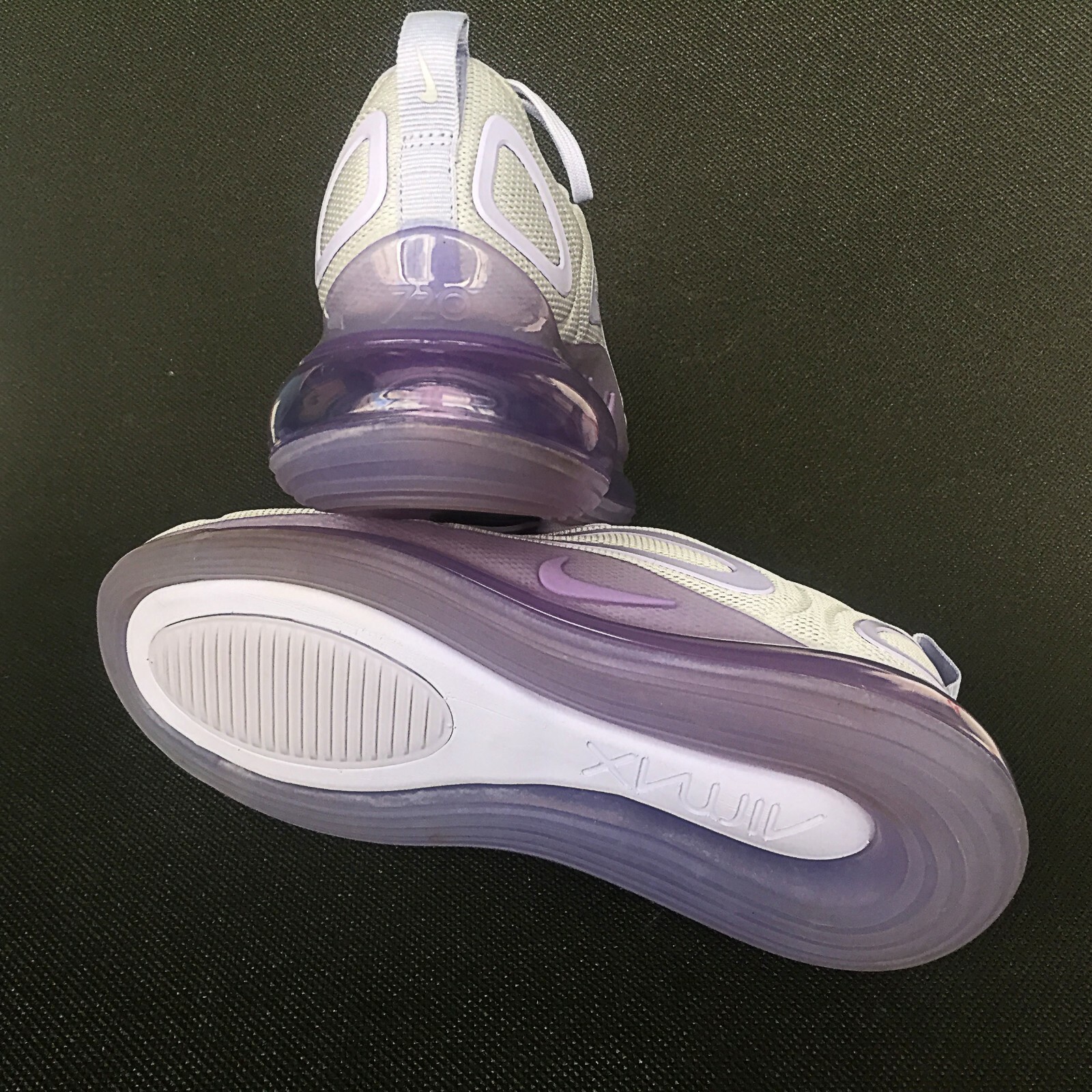 Nike Air Max 720 Pure Platinum Oxygen Purple AR9293-009 Women'