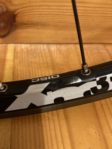 Shimano Deore on Mavic XM319 CL Disc QR15 29" Front Wheel - Picture 3 of 5
