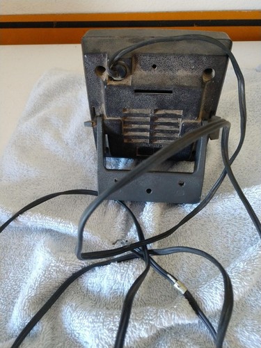 Motorola Wired External Speaker Radio 2-way two-way Black OEM Used with bracket - Zdjęcie 2 z 3