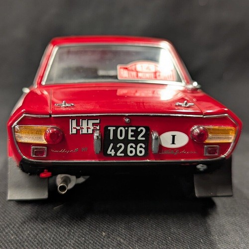 1/18 AUTOart Lancia Fulvia 1.6HF Monte-Carlo 1972 #14 Red w/ Box From Japan - Picture 4 of 10