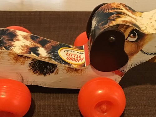 1965 FISHER PRICE LITTLE SNOOPY DOG - PULLALONG DOG ON WHEELS - 19CM LENGTH. - Picture 2 of 6